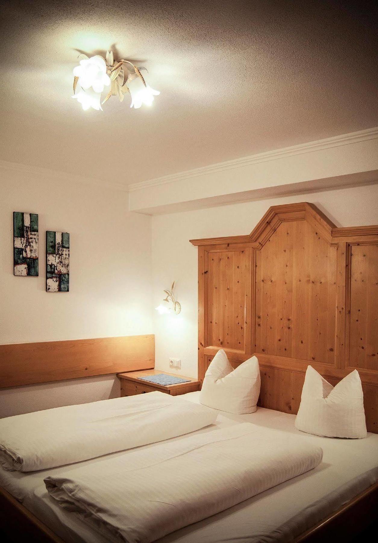 Hotel Platzl Ауффах Екстер'єр фото